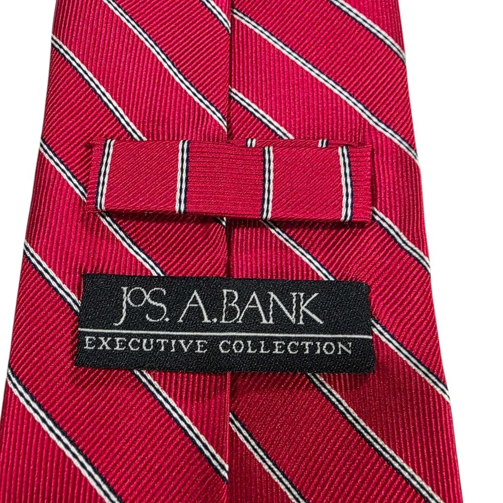 JOS. A. BANK Executive Collection Red Striped Silk Necktie‎ Mens Fashion New
